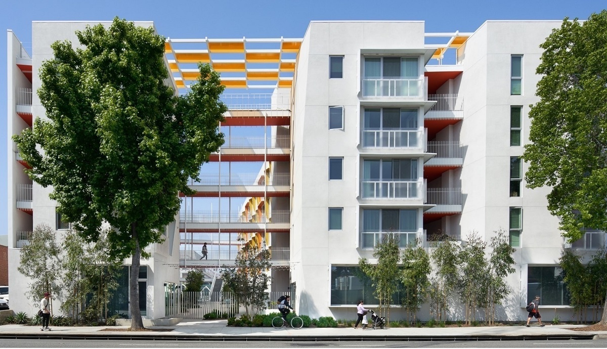 Continuing Ed:Julie Eizenberg, FAIA, LFRAIA: Neighborhood Now!
