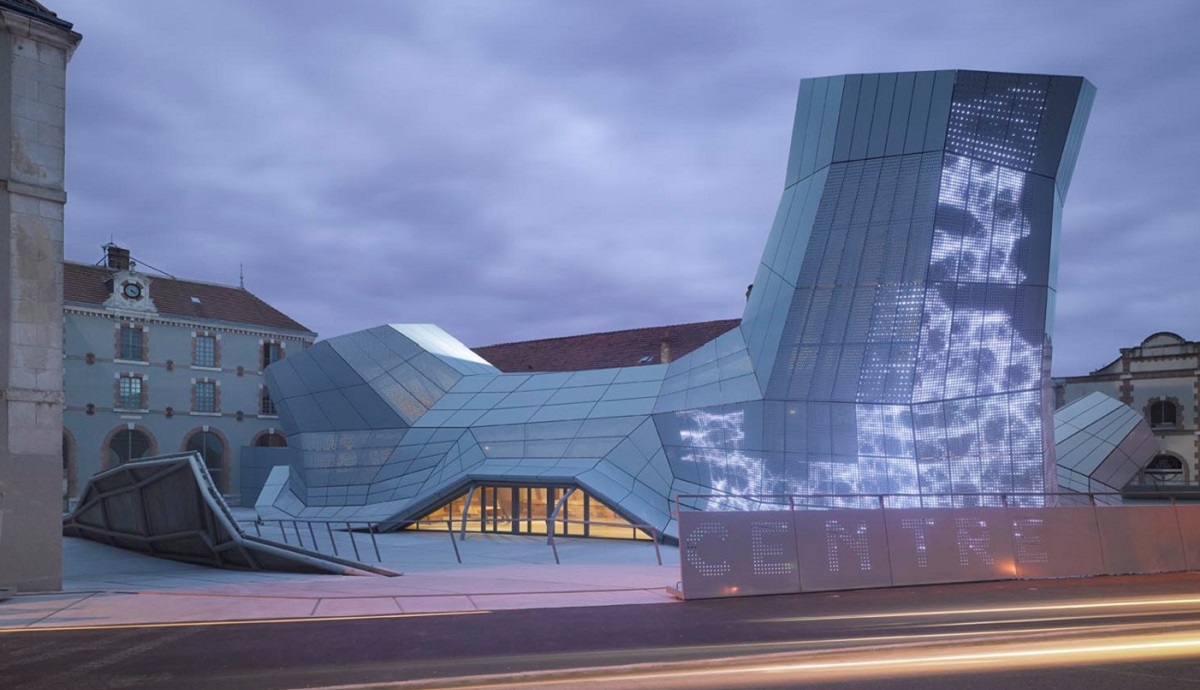 Continuing Ed:Dominique Jakob -- Buildings and Conditions: A Broader View of Context