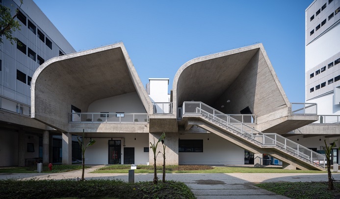 MDC – Yung Ho Chang, FAIA: Form and Content